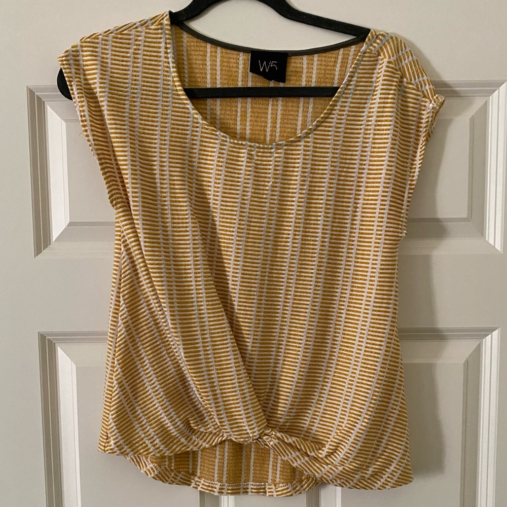 Mustard yellow short sleeve twist front tee